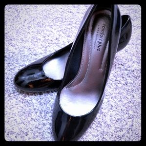 Comfort plus Black pumps